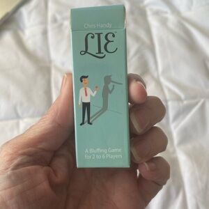 LIE - A Bluffing Card Game